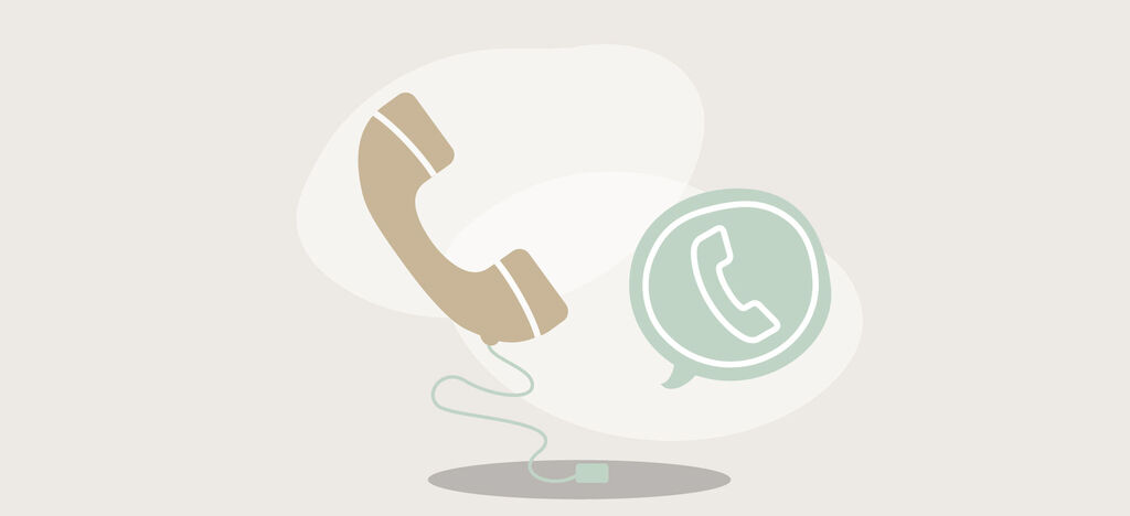Illustration eines klassischen und modernen Telefons, das miteinander verbunden ist