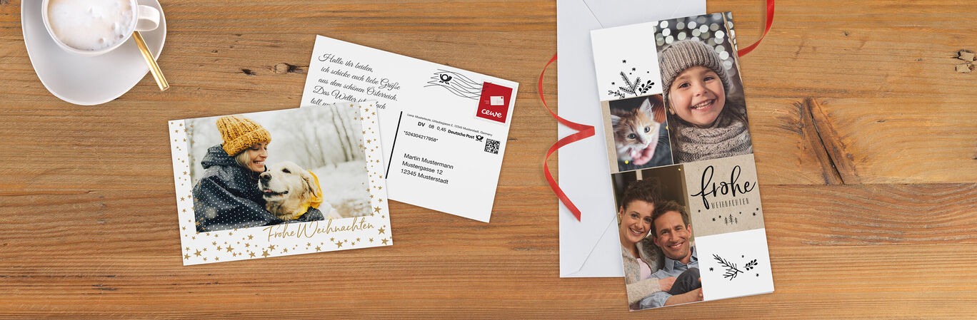 Weihnachtskarten als Karten mit direkten Versand. Eine Karte mit dem Foto einer Frau und eines Hundes. Eine weitere Karte mit Familienfotos.